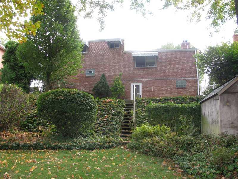 116 Rhodes Avenue Green Tree, PA 15220 - Photo 24 of 25 Exterior Back.