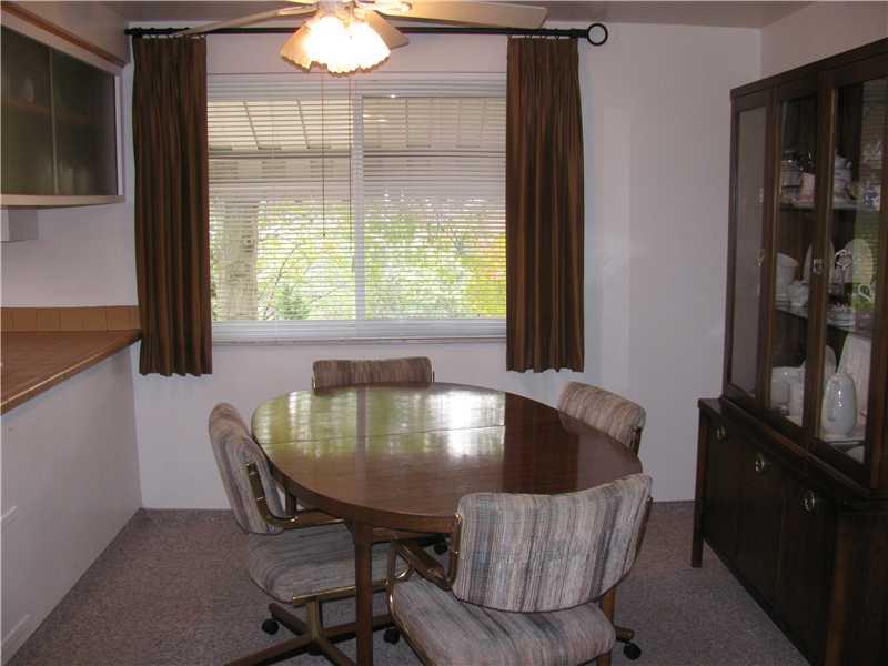 116 Rhodes Avenue Green Tree, PA 15220 - Photo 6 of 25 Dining Room.