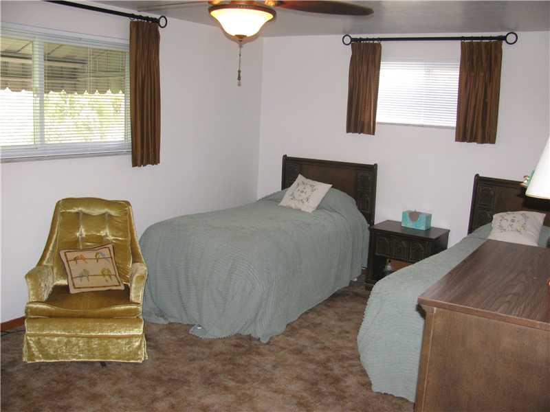 116 Rhodes Avenue Green Tree, PA 15220 - Photo 9 of 25 Master Bedroom.
