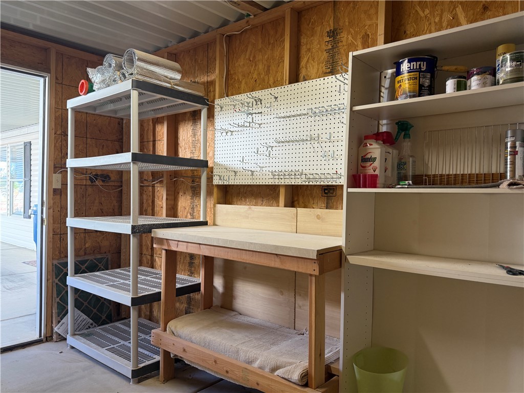 2350 Adobe Road Road, Unit 191 Bullhead City, AZ 86442 - Photo 48 of 52 Work bench in storage shed