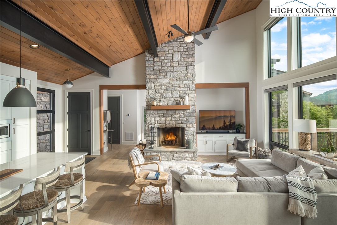 223 Pepperroot Road Boone, NC 28607 - Photo 5 of 50