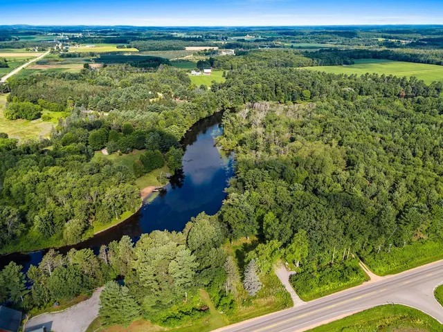 $189,000 | N6487 St 47/55 Highway, Shawano, WI 54166