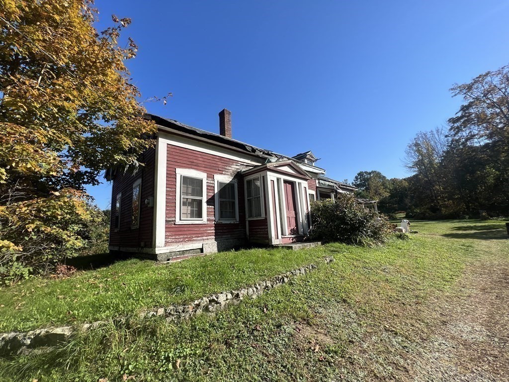 205 Lincoln Road Phillipston, MA 01331 - Photo 11 of 17 Gallery Image 11