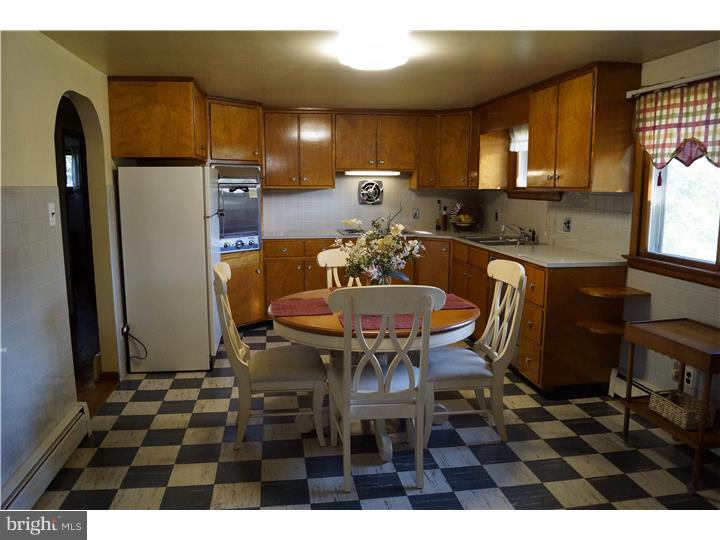 447 Cowpath Road Hatfield, PA 19440 - Photo 4 of 11 Gallery Image 4