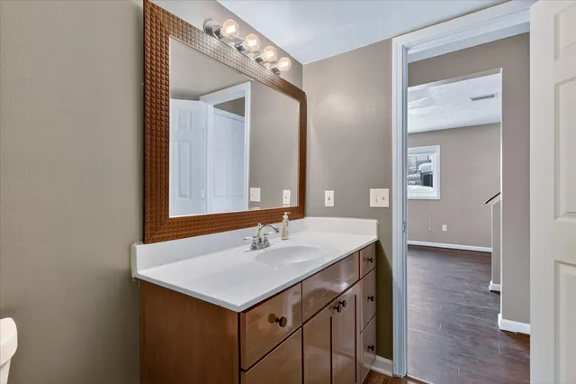 $350,000 | 4507 Brookmeadow Drive Southeast, Kentwood, MI 49512