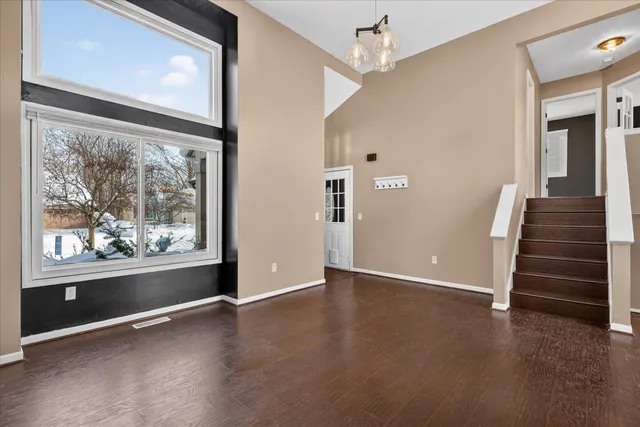 $350,000 | 4507 Brookmeadow Drive Southeast, Kentwood, MI 49512