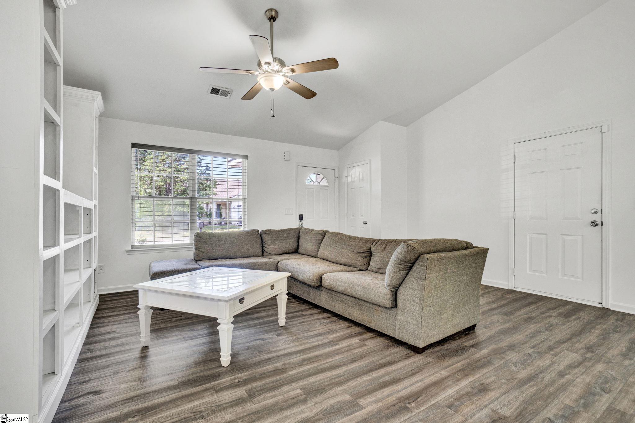 232 Ashley Danielle Drive Duncan, SC 29334 - Photo 30 of 41