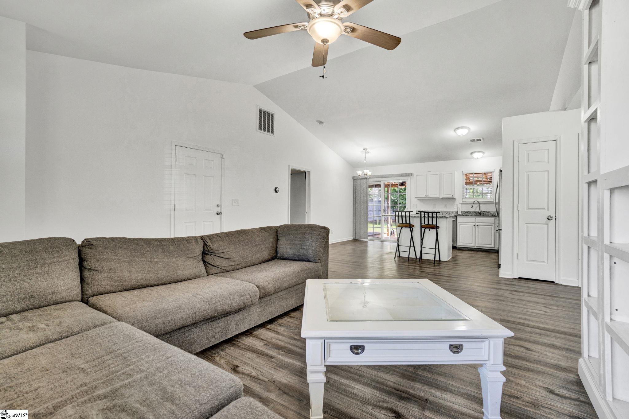 232 Ashley Danielle Drive Duncan, SC 29334 - Photo 31 of 41