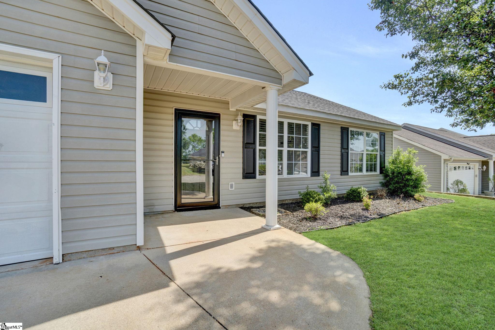 232 Ashley Danielle Drive Duncan, SC 29334 - Photo 4 of 41