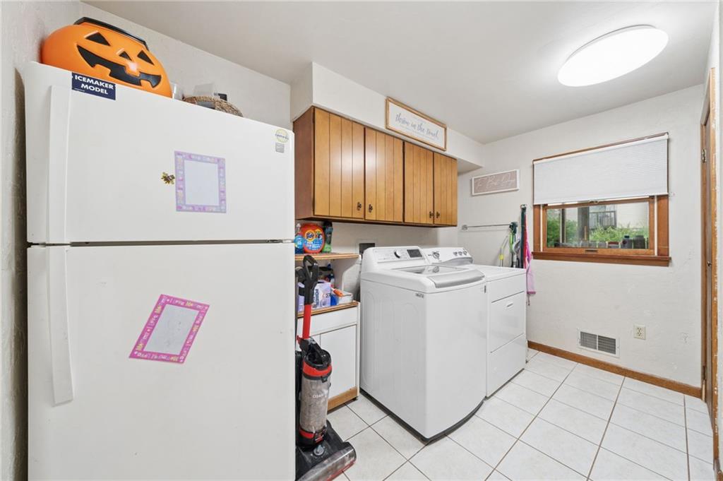 105 Hidden Valley Road Monroeville, PA 15146 - Photo 18 of 40 Laundry