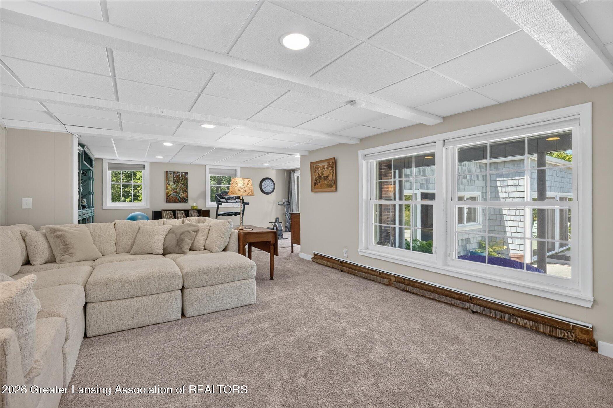 4426 Barton Road Lansing, MI 48917 - Photo 32 of 72 42-4426-Barton-Rd-Windowstill-Photograph