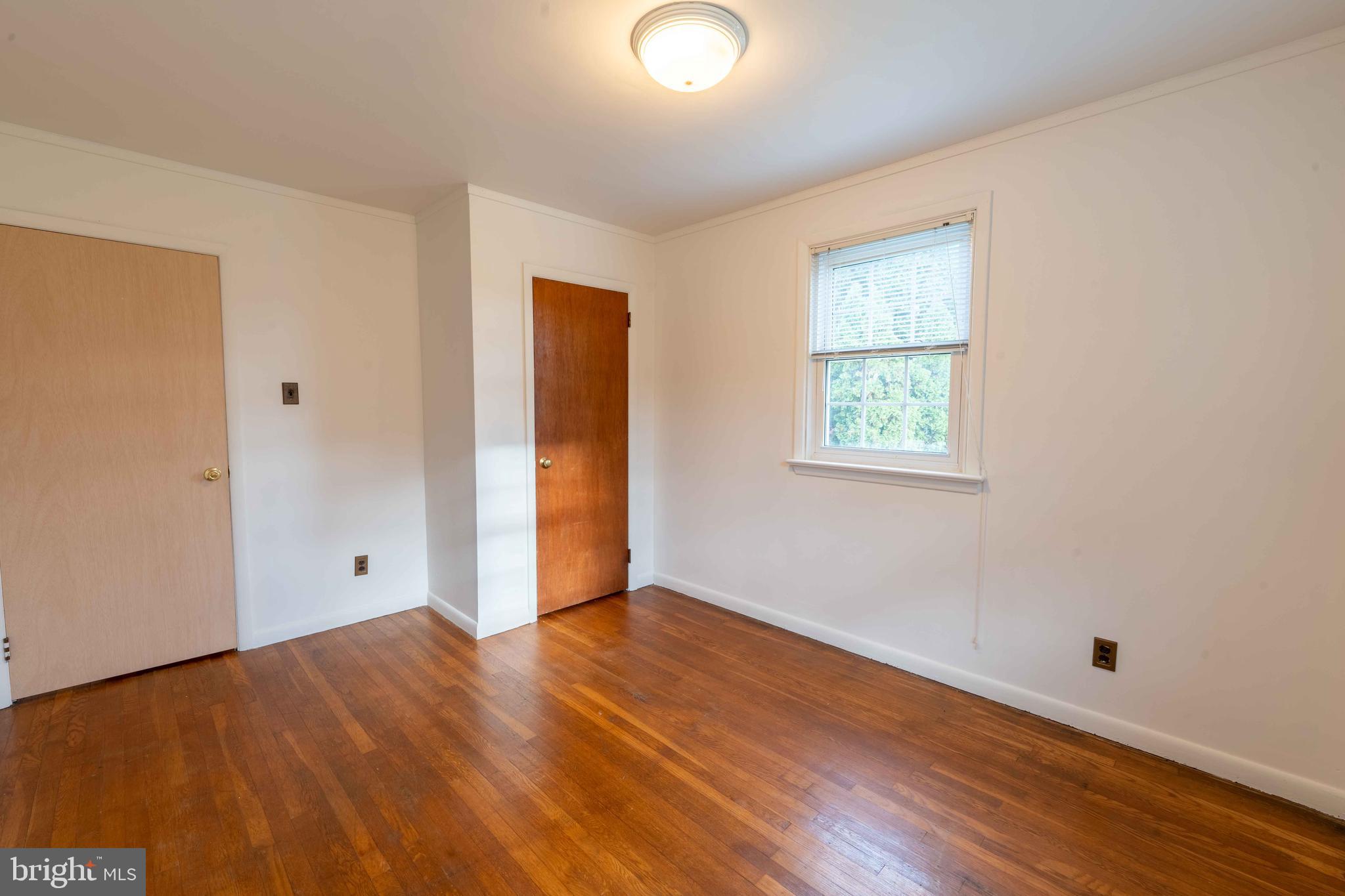 862 Almshouse Road Warminster, PA 18974 - Photo 21 of 25 Gallery Image 21