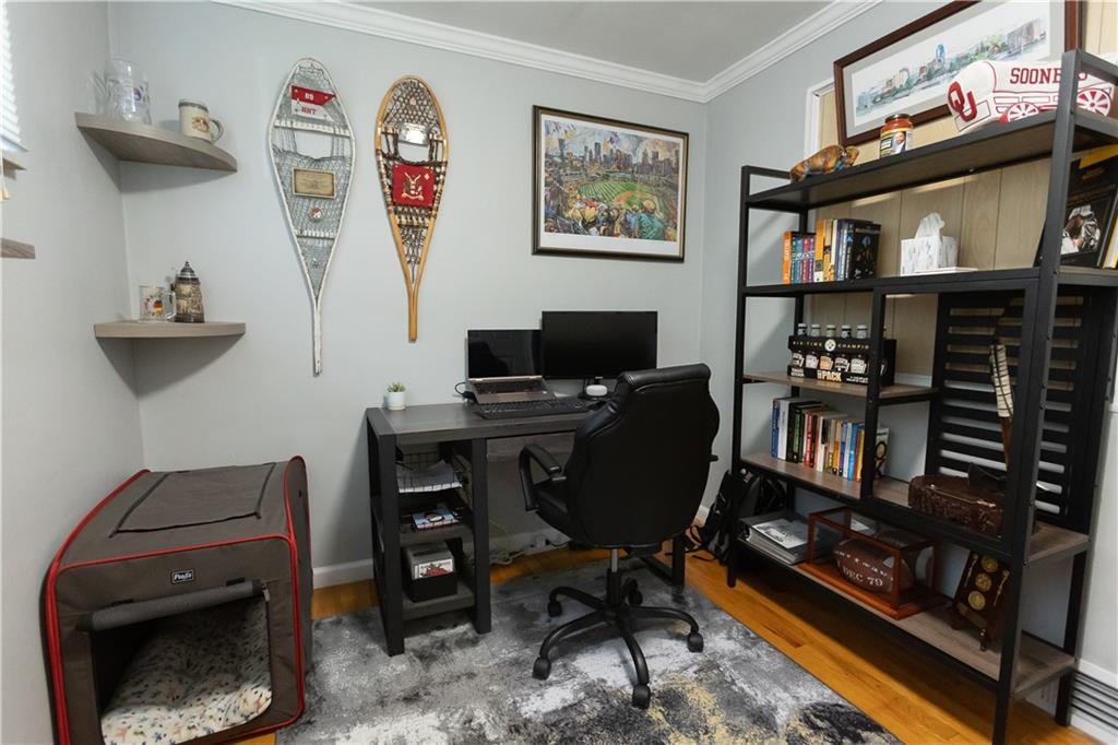 848 Lindsay Road Carnegie, PA 15106 - Photo 10 of 19 Gallery Image 10