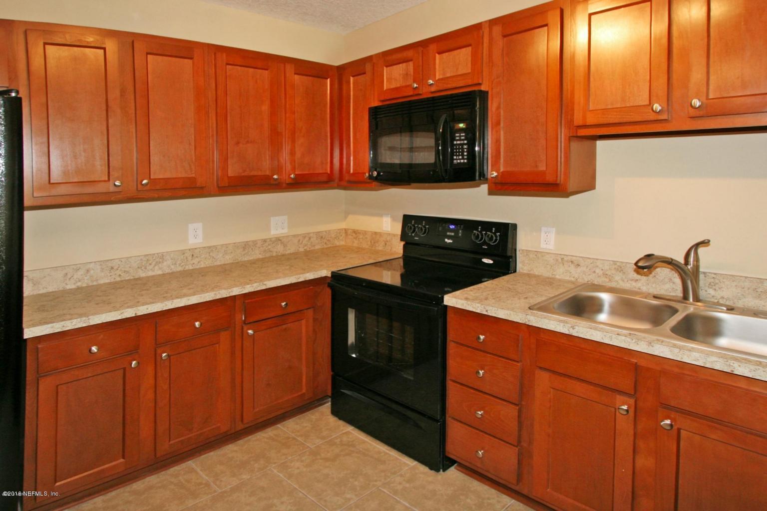 1738 Shelton Road Jacksonville, FL 32211 - Photo 9 of 13 20130720194821823617000000-o