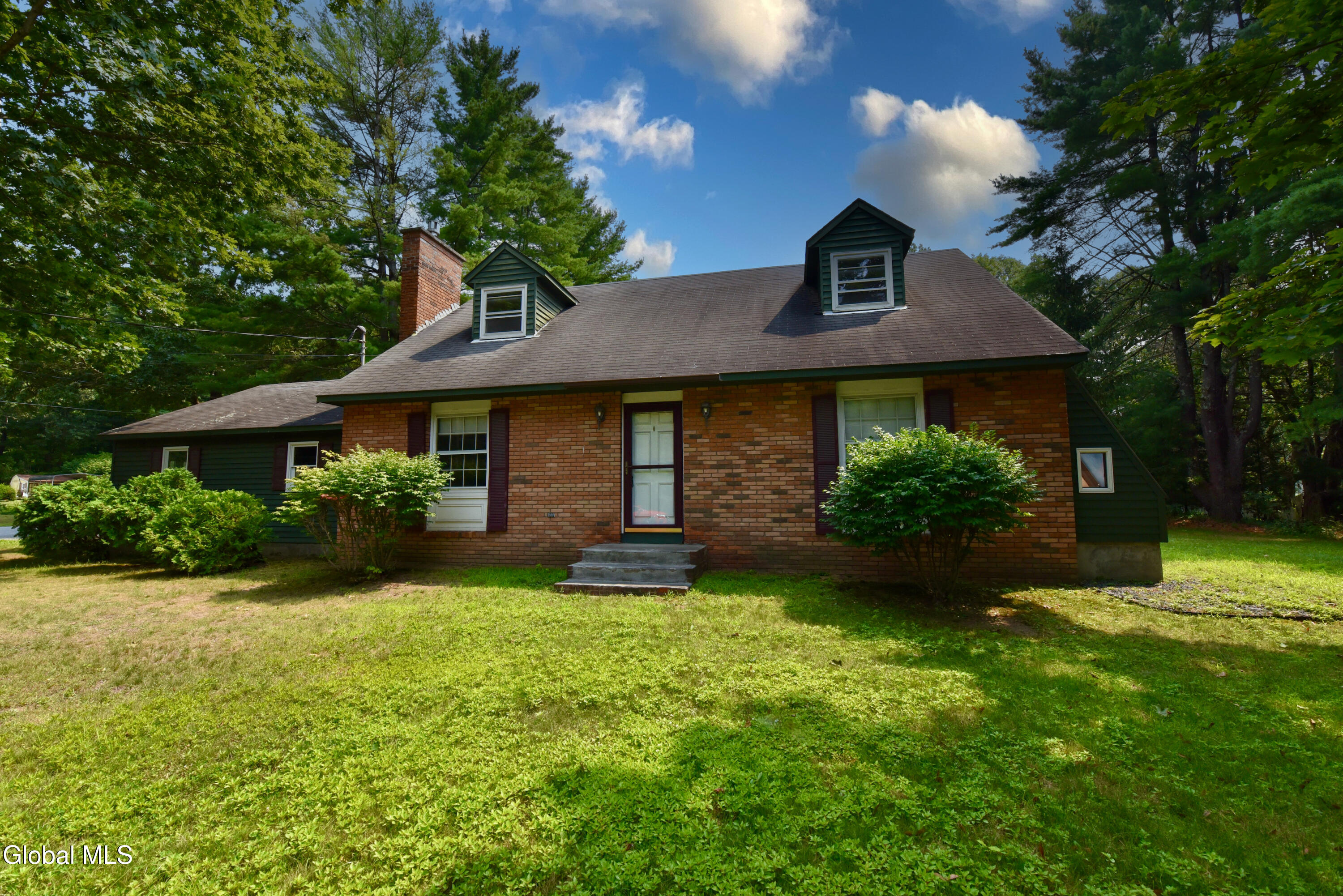 37 Jones Road Wilton, NY 12866 - Photo 2 of 50 1