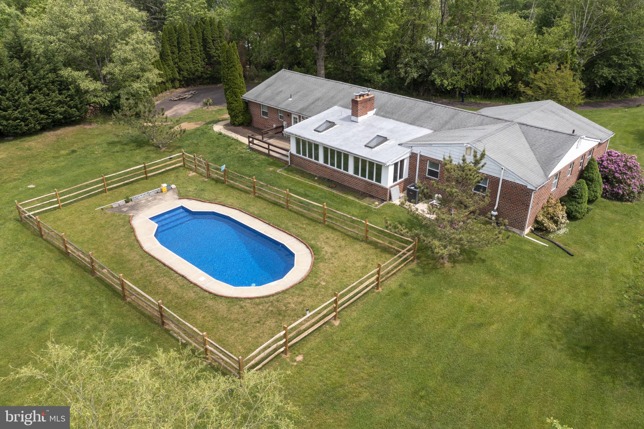399 Falcon Road Eagleville, PA 19403 - Photo 4 of 30 Gallery Image 4