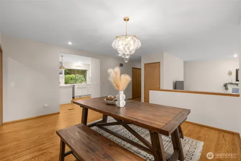 $1,069,000 | 18557 West Lake Desire Drive Southeast, Renton, WA 98058