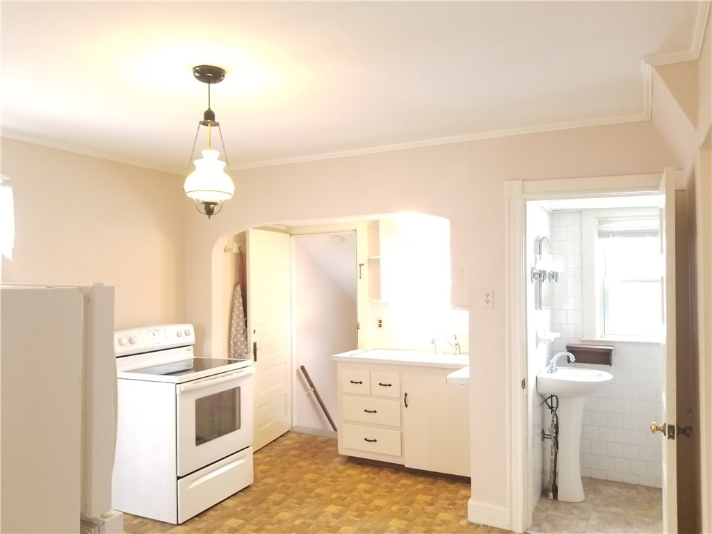 345 Child Street Warren, RI 02885 - Photo 15 of 29 Gallery Image 15