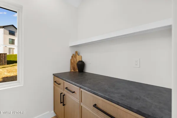 $569,900 | 7222 Bethesda Springs Way, Corryton, TN 37721