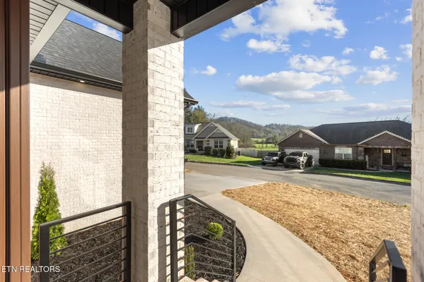 $569,900 | 7222 Bethesda Springs Way, Corryton, TN 37721