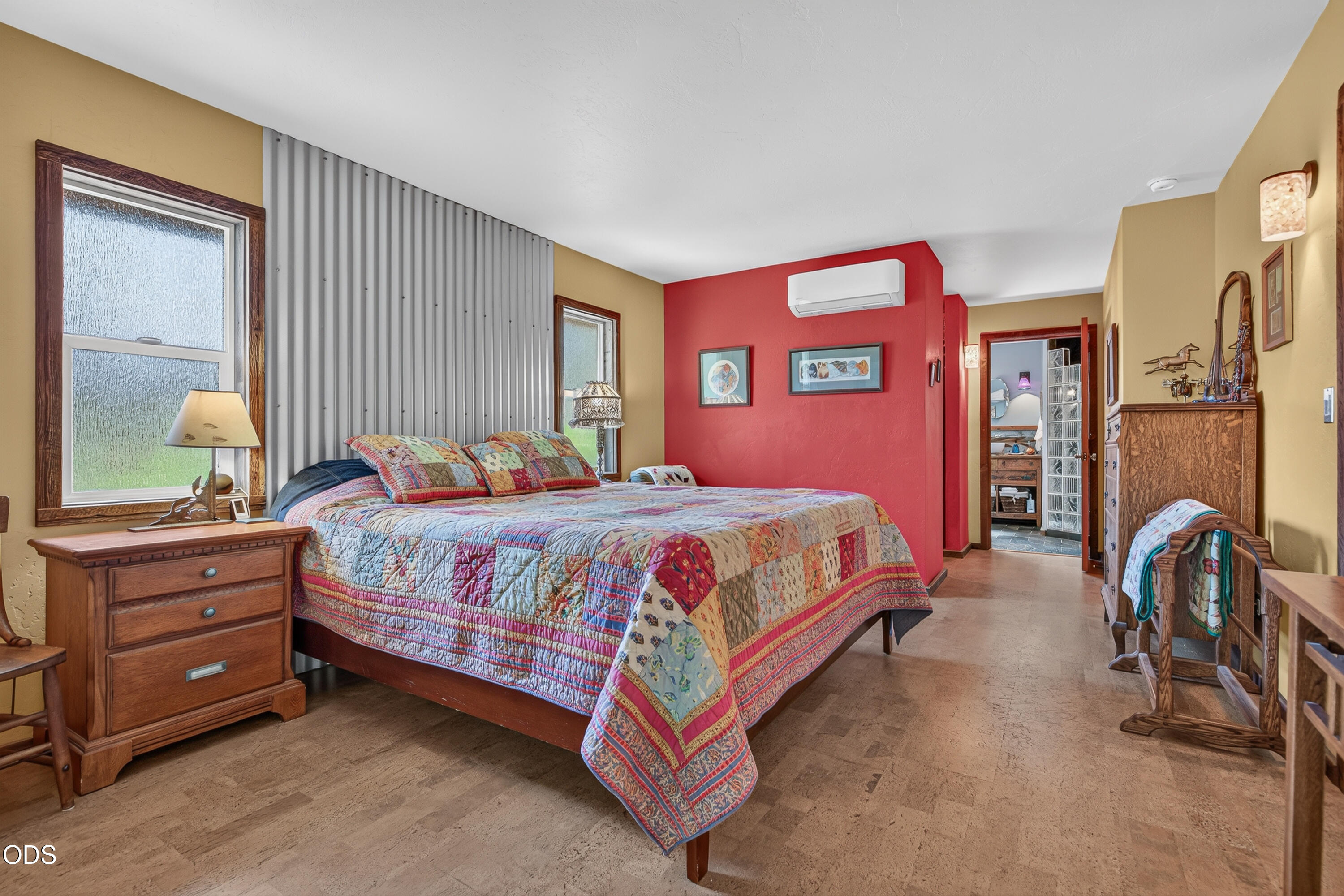 9662 Upper Applegate Road Jacksonville, OR 97530 - Photo 13 of 58