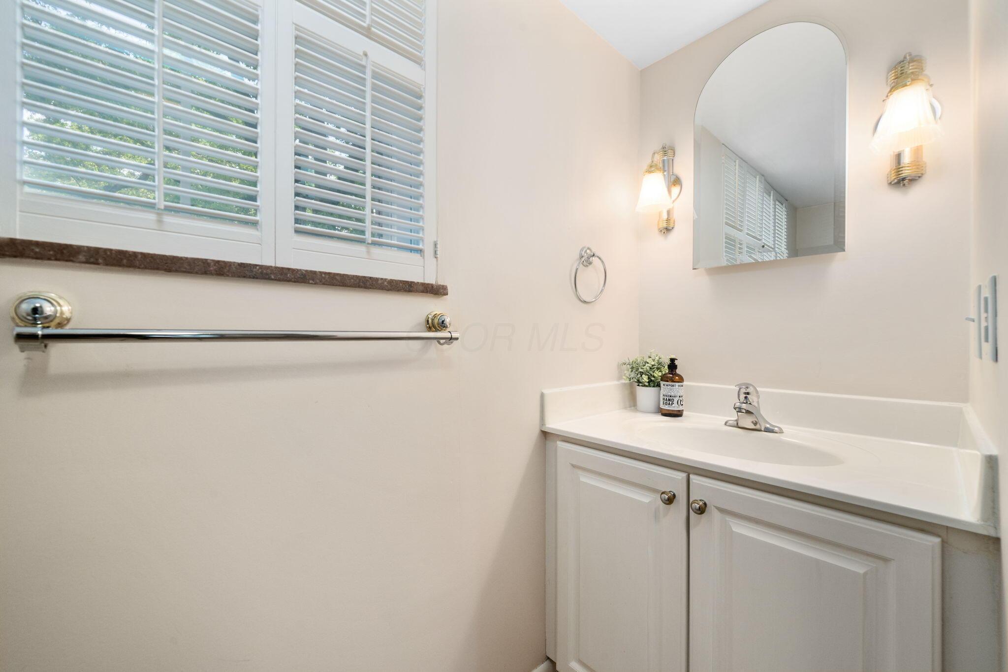 2869 North Star Road Columbus, OH 43221 - Photo 41 of 86 Gallery Image 41