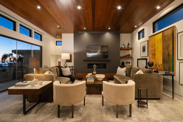 $7,495,000 | 1970 Zapo Street, Del Mar, CA 92014