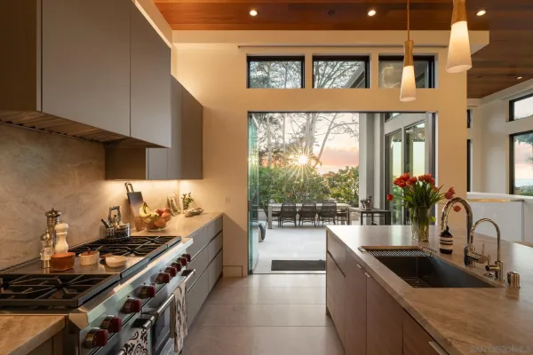 $7,495,000 | 1970 Zapo Street, Del Mar, CA 92014