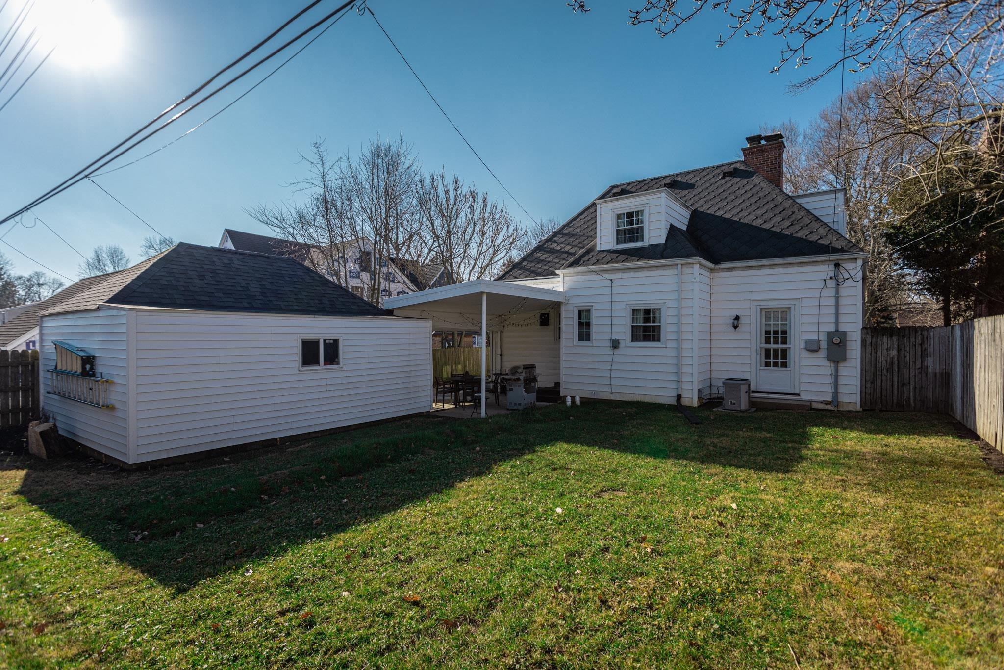 302 North Alden Road Muncie, IN 47304 - Photo 3 of 19 Gallery Image 3