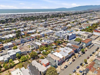 $1,095,000 | 2451 32nd Avenue, San Francisco, CA 94116
