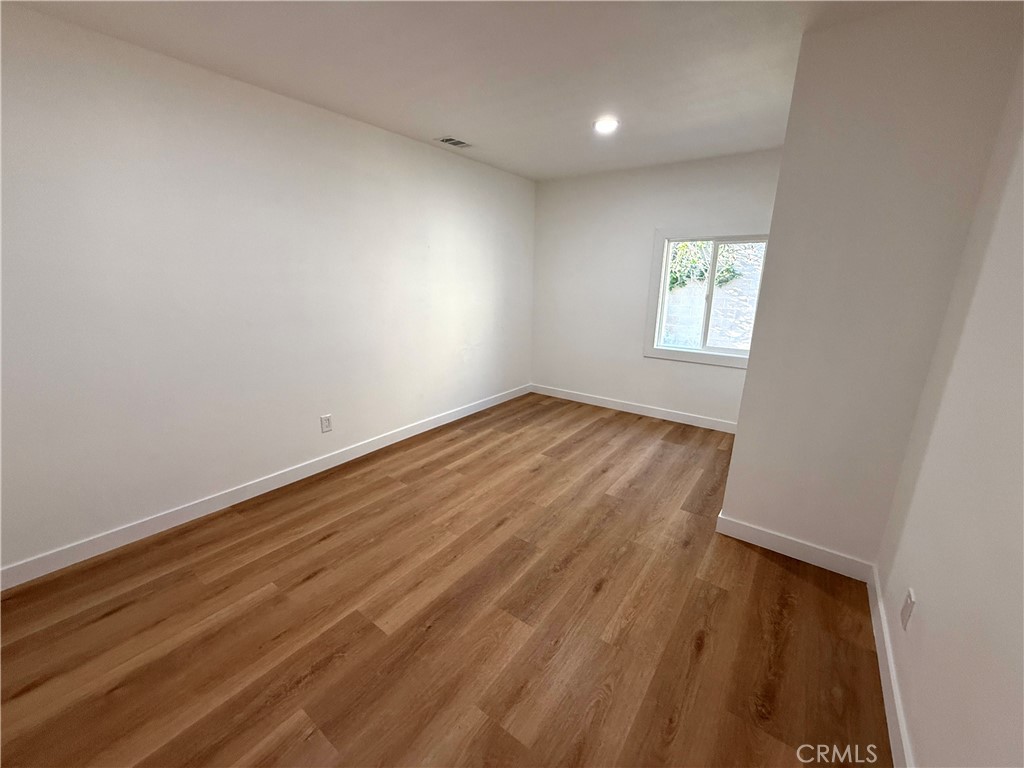 124 South Olive Avenue Rialto, CA 92376 - Photo 17 of 33