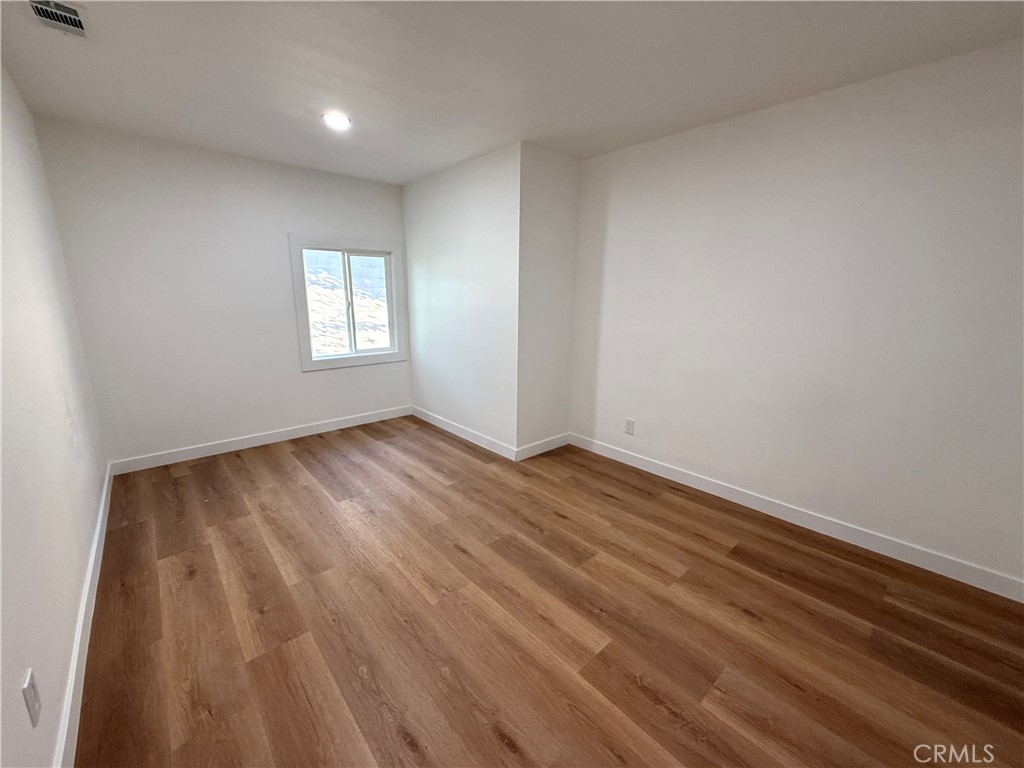 124 South Olive Avenue Rialto, CA 92376 - Photo 18 of 33