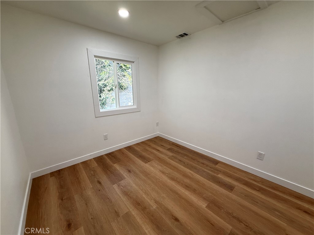 124 South Olive Avenue Rialto, CA 92376 - Photo 26 of 33