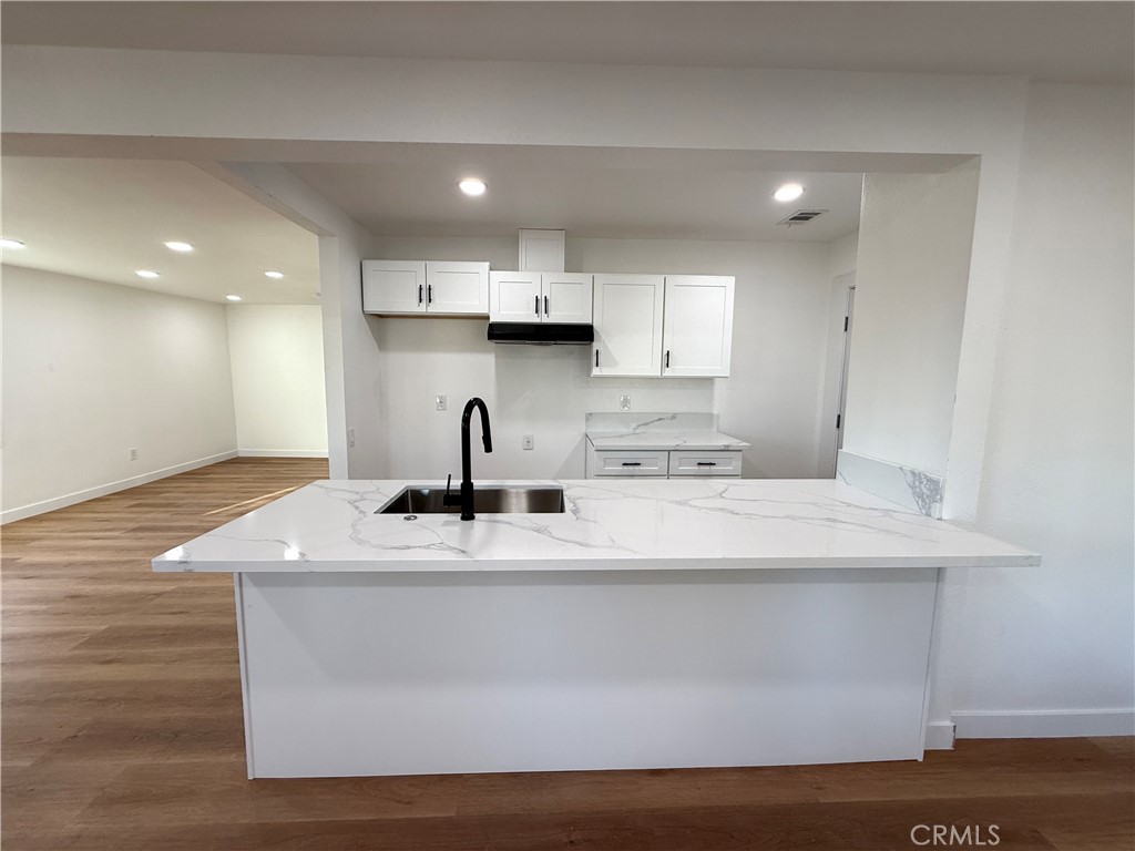 124 South Olive Avenue Rialto, CA 92376 - Photo 8 of 33