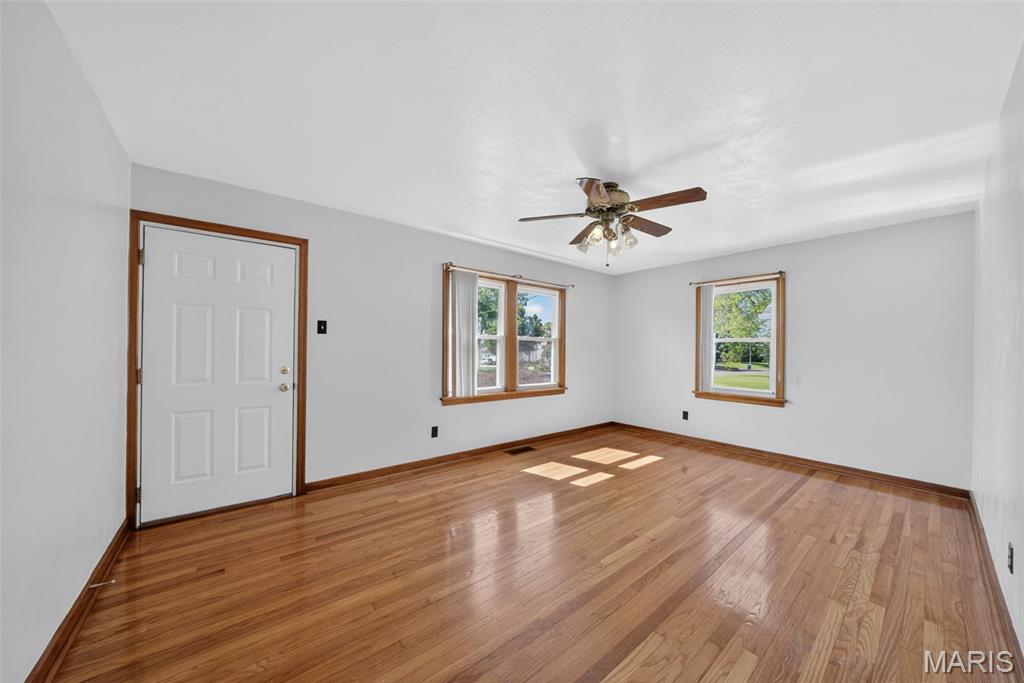 3909 Shackelford Road Florissant, MO 63034 - Photo 12 of 44