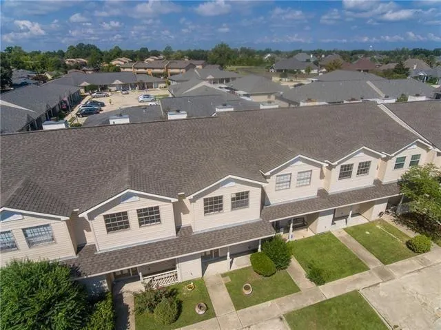 $139,500 | 1600 Marseille Drive, Unit 21, La Place, LA 70068