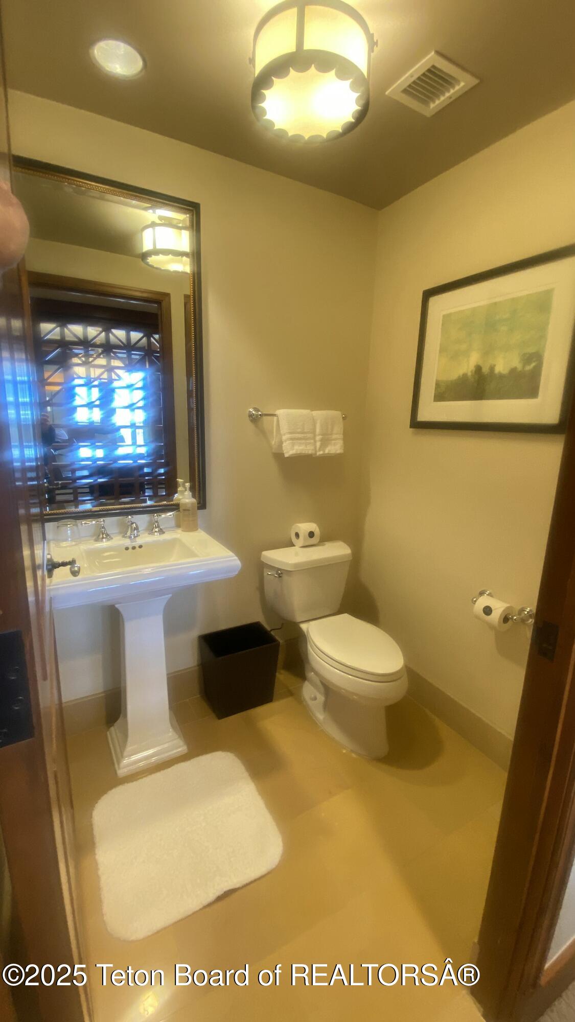 7680 Granite Loop Road, Unit 651 Teton Village, WY 83001 - Photo 15 of 20 Powderoom