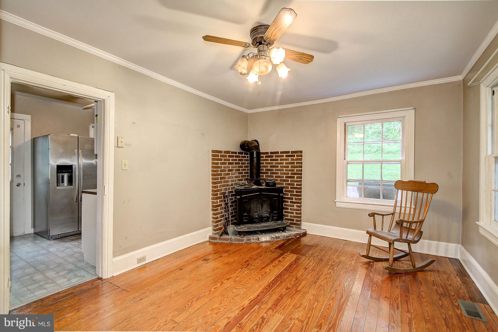 1406 Wiseburg Road White Hall, MD 21161 - Photo 4 of 22 Family Room