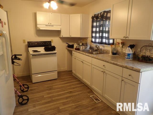 35 Victoria Ann Road Carrier Mills, IL 62917 - Photo 4 of 14 Gallery Image 4