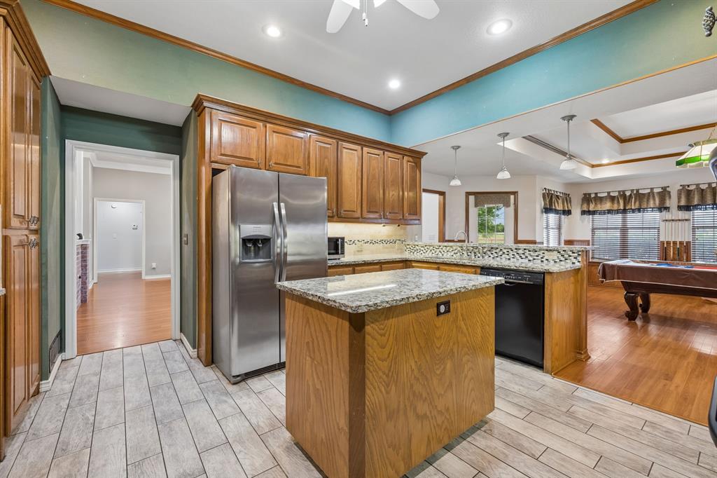 4210 Whitehead Road Midlothian, TX 76065 - Photo 10 of 27