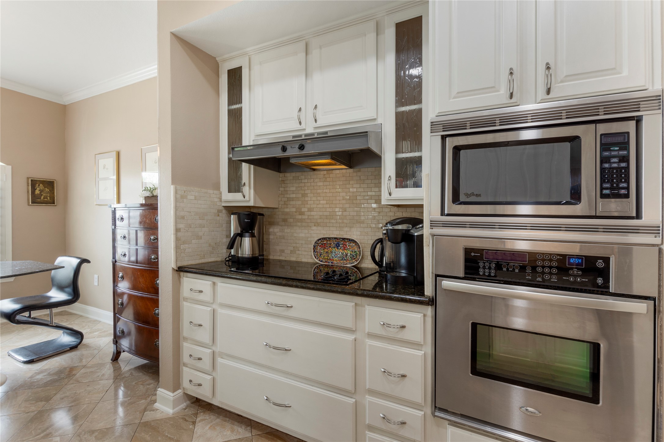 457 Mariners Drive Kemah, TX 77565 - Photo 10 of 25 Kitchen