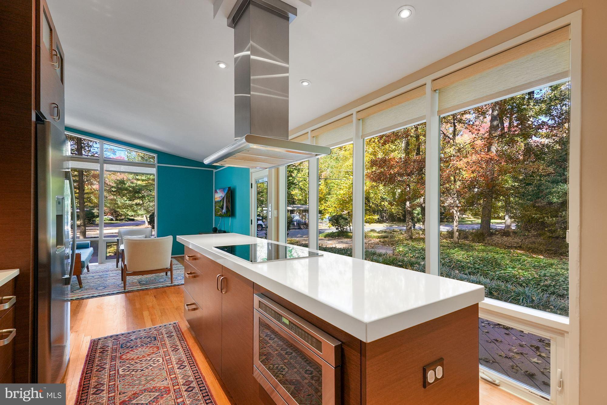 7521 Elba Road Alexandria, VA 22306 - Photo 11 of 32 Gallery Image 11
