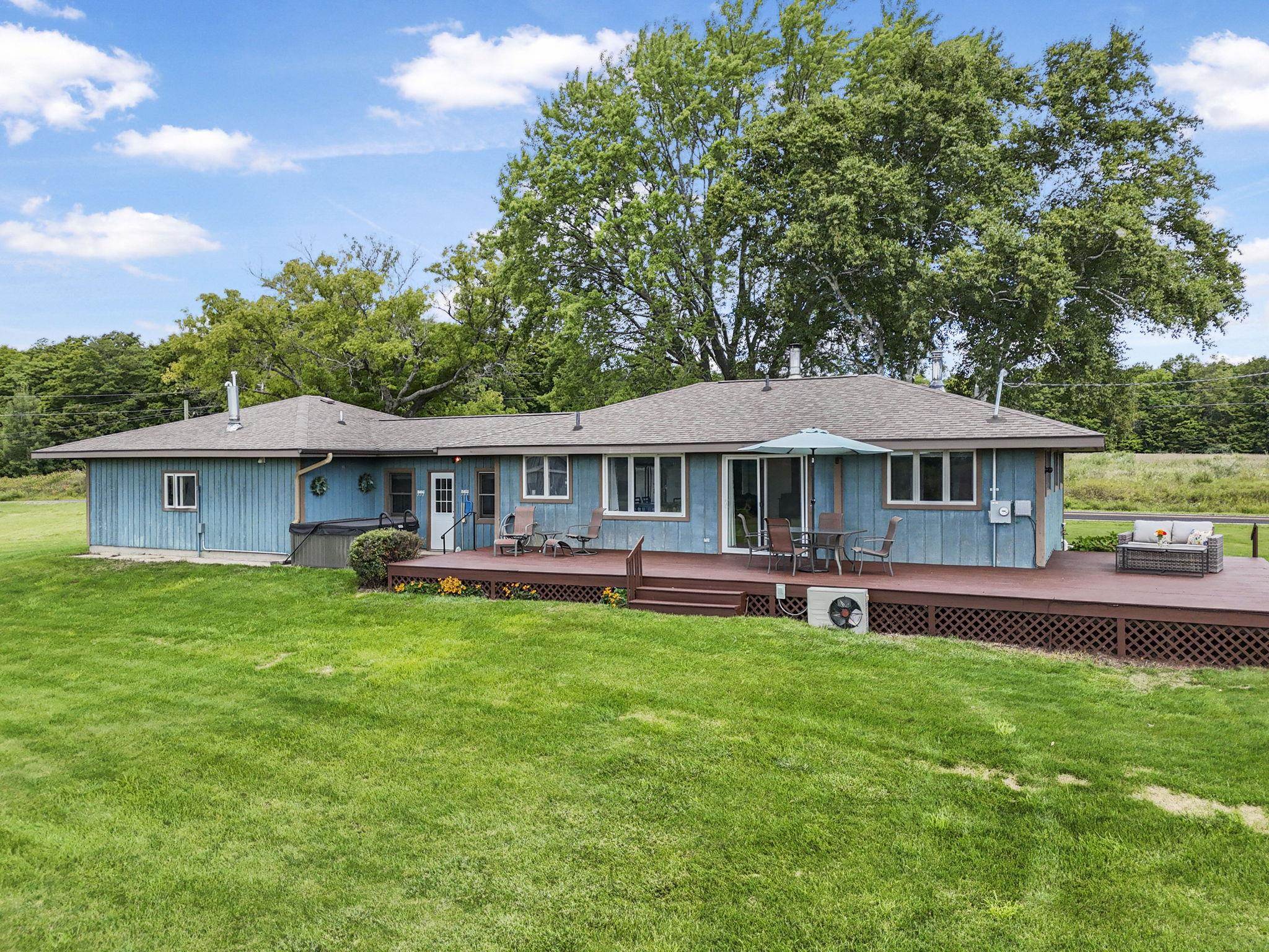 7420 East Birch Point Road Traverse City, MI 49684 - Photo 51 of 61 1938271-825ade5b-649c-4efc-97c2-ee574943e199.JPG