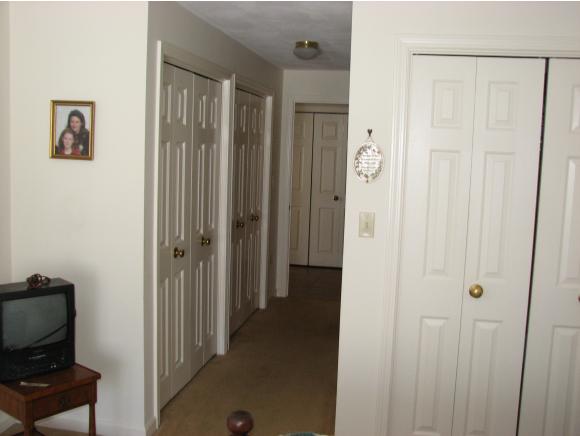 22 Colonial Square, Unit 22 Peterborough, NH 03458 - Photo 17 of 24 Gallery Image 17
