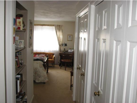 22 Colonial Square, Unit 22 Peterborough, NH 03458 - Photo 8 of 24 Gallery Image 8