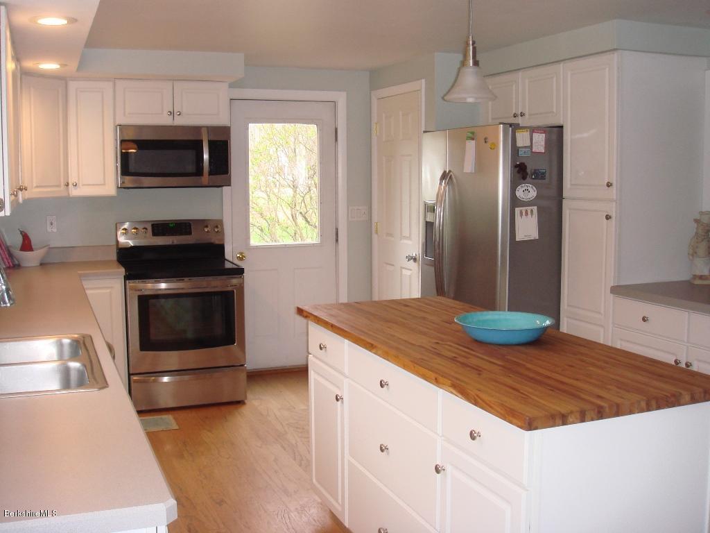 608 Henderson Road Williamstown, MA 01267 - Photo 2 of 28 Kitchen