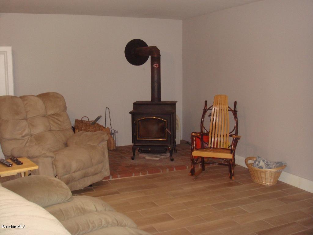 608 Henderson Road Williamstown, MA 01267 - Photo 20 of 28 Family room