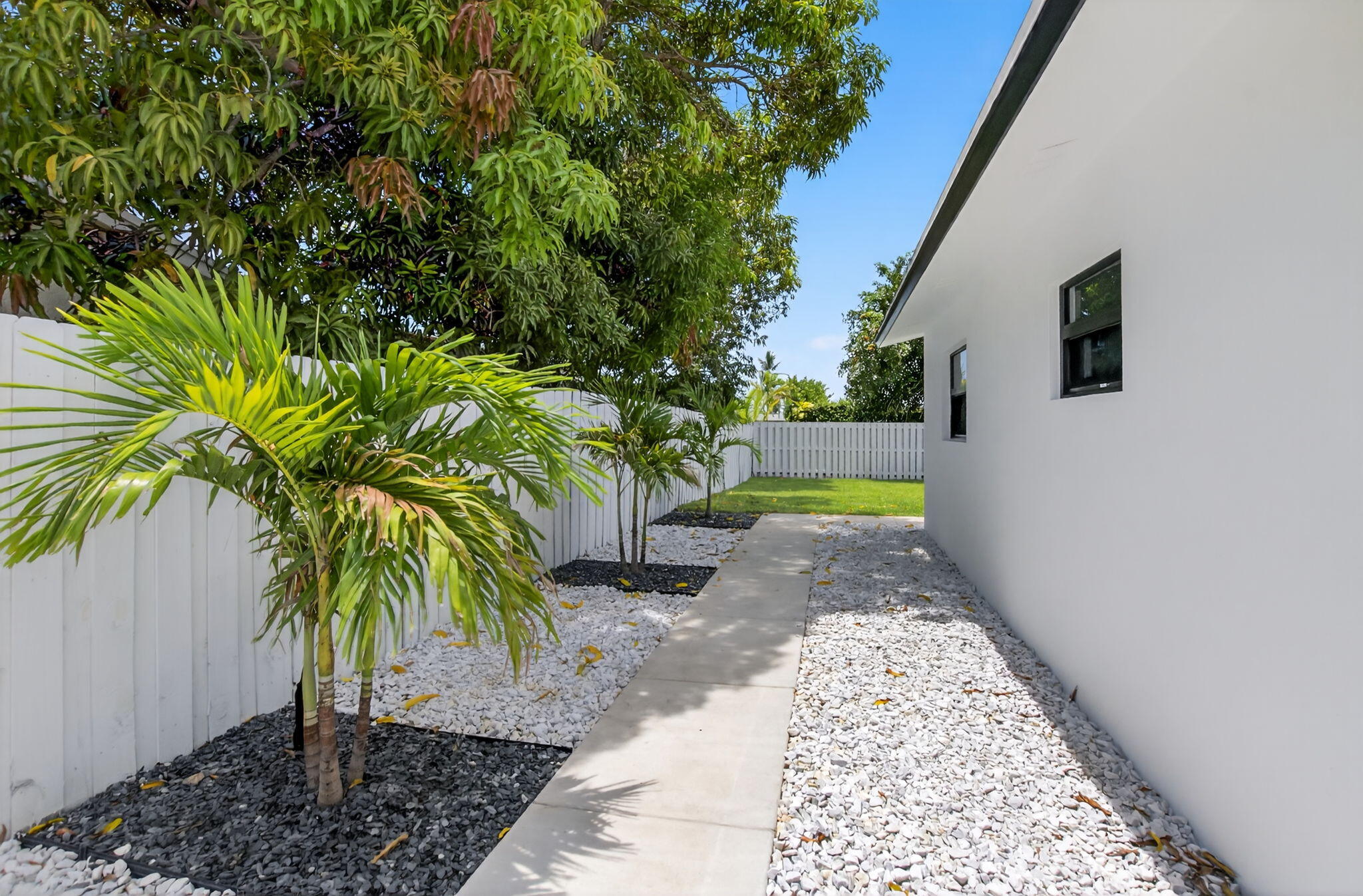 1780 Southwest 9th Street Boca Raton, FL 33486 - Photo 48 of 67 55-web-or-mls-DSC_0458
