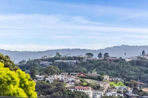 $2,500,000 | 224 Highland Avenue, San Carlos, CA 94070