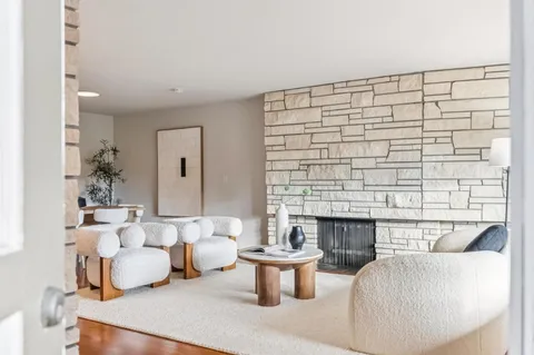 $2,500,000 | 224 Highland Avenue, San Carlos, CA 94070